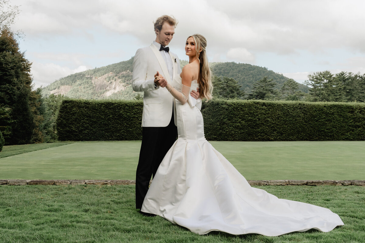 Bride and Groom at Chattooga Club Cashiers NC by Wedding Photographer Nick Francis-29