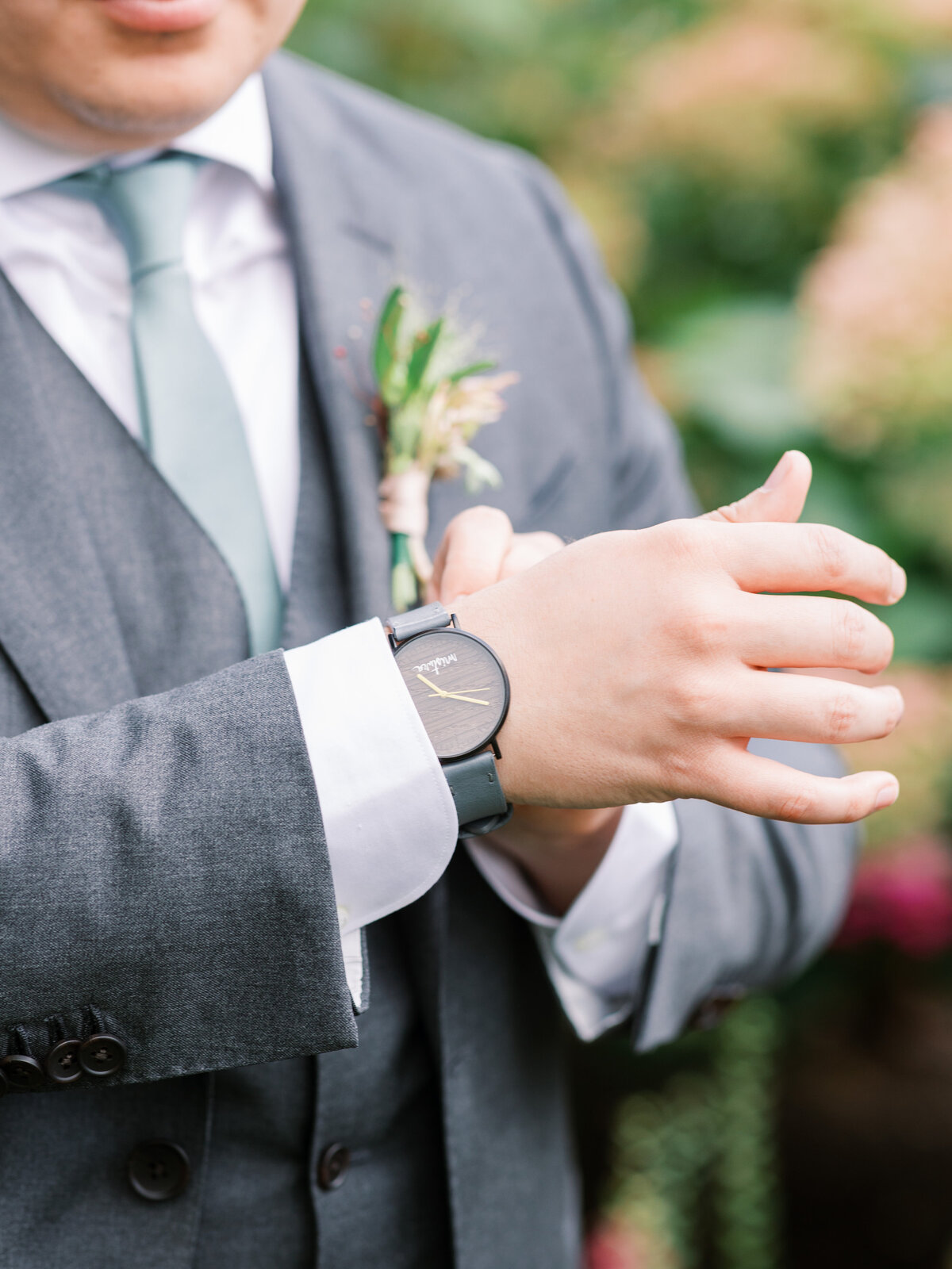 pittsburgh-wedding-photographer-phipps-botanic-gardens-conservatory-wedding-outdoor-lgbtq-luxury-photography-light-and-airy60