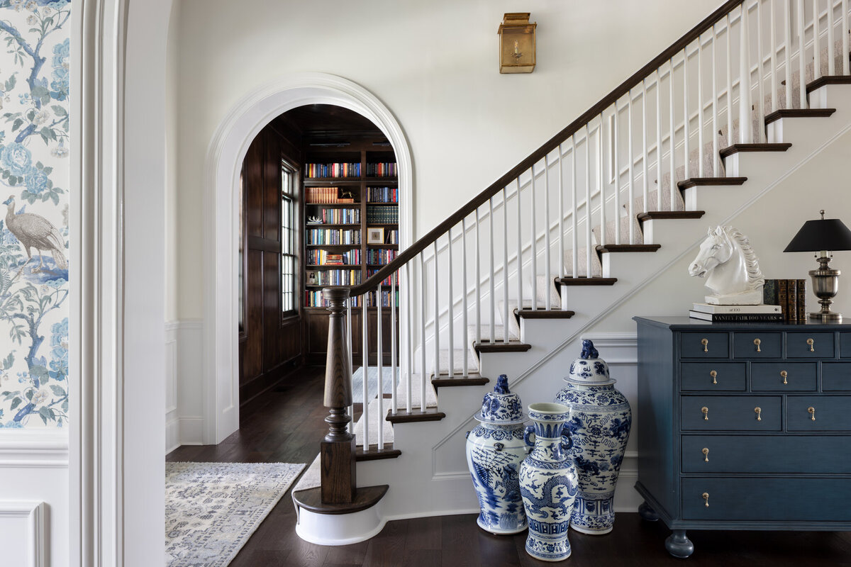 Entryway_to_stairs_and_view_of_study