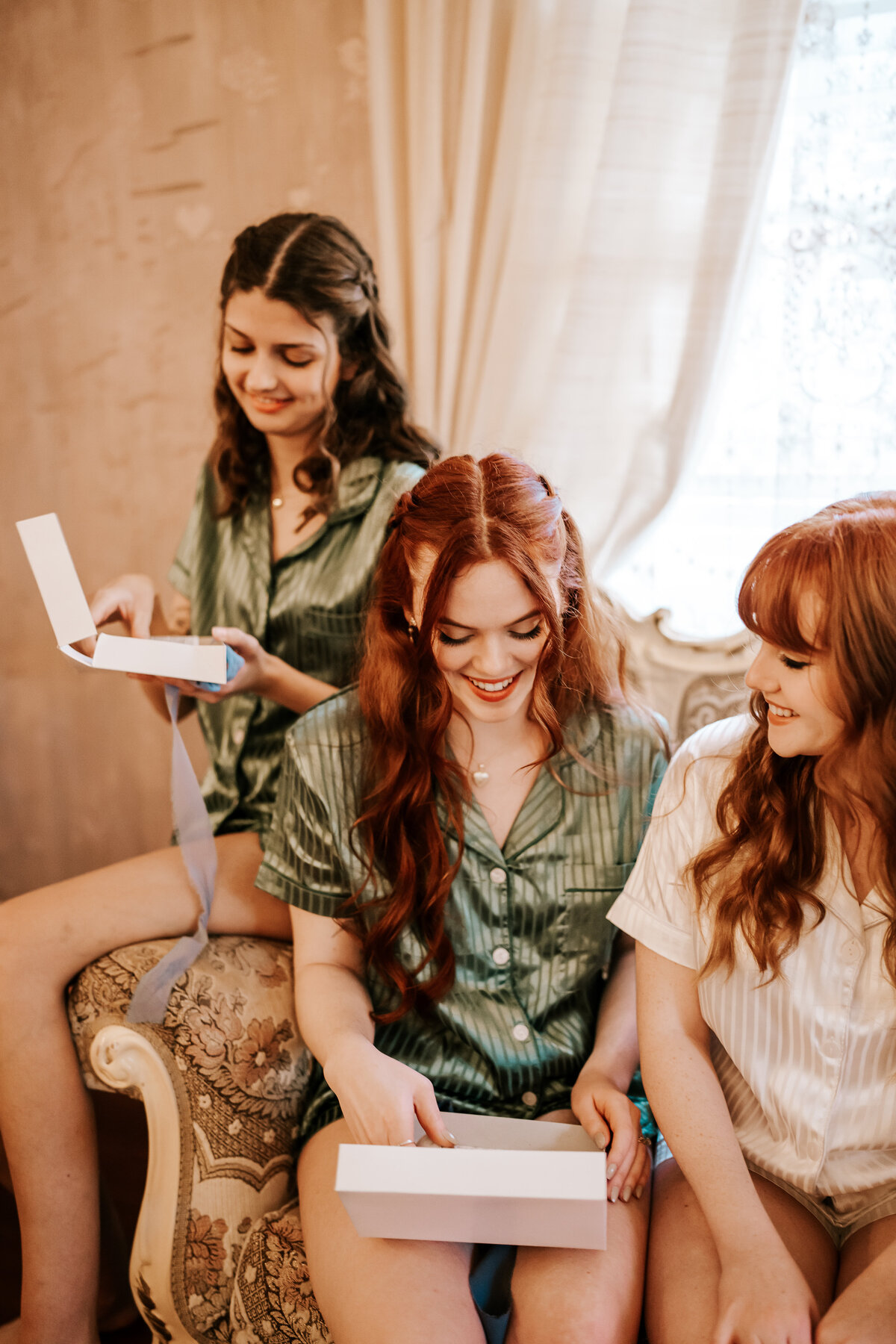 Bridesmaids Getting Ready Gifts-1