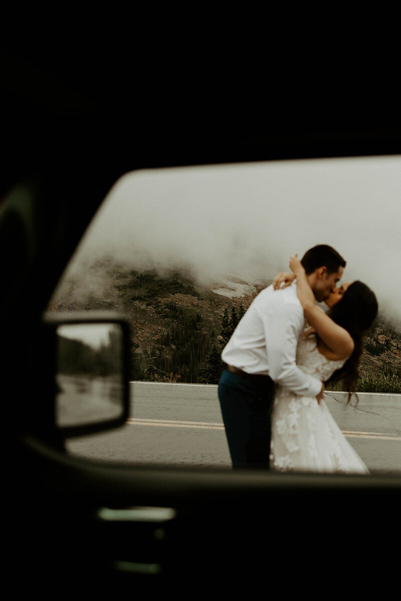 Rocky-Mountain-National-Park-Colorado-Elopement-30