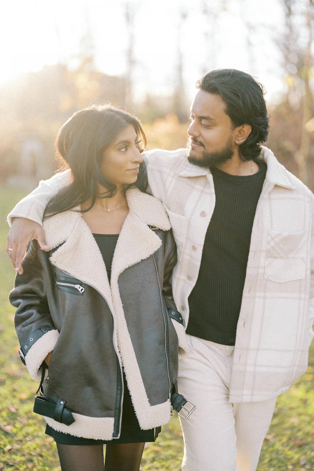 E4-Toronto-Engagement-Photoshoot-Judi-and-Raj-2024-11-03-2500px-1167