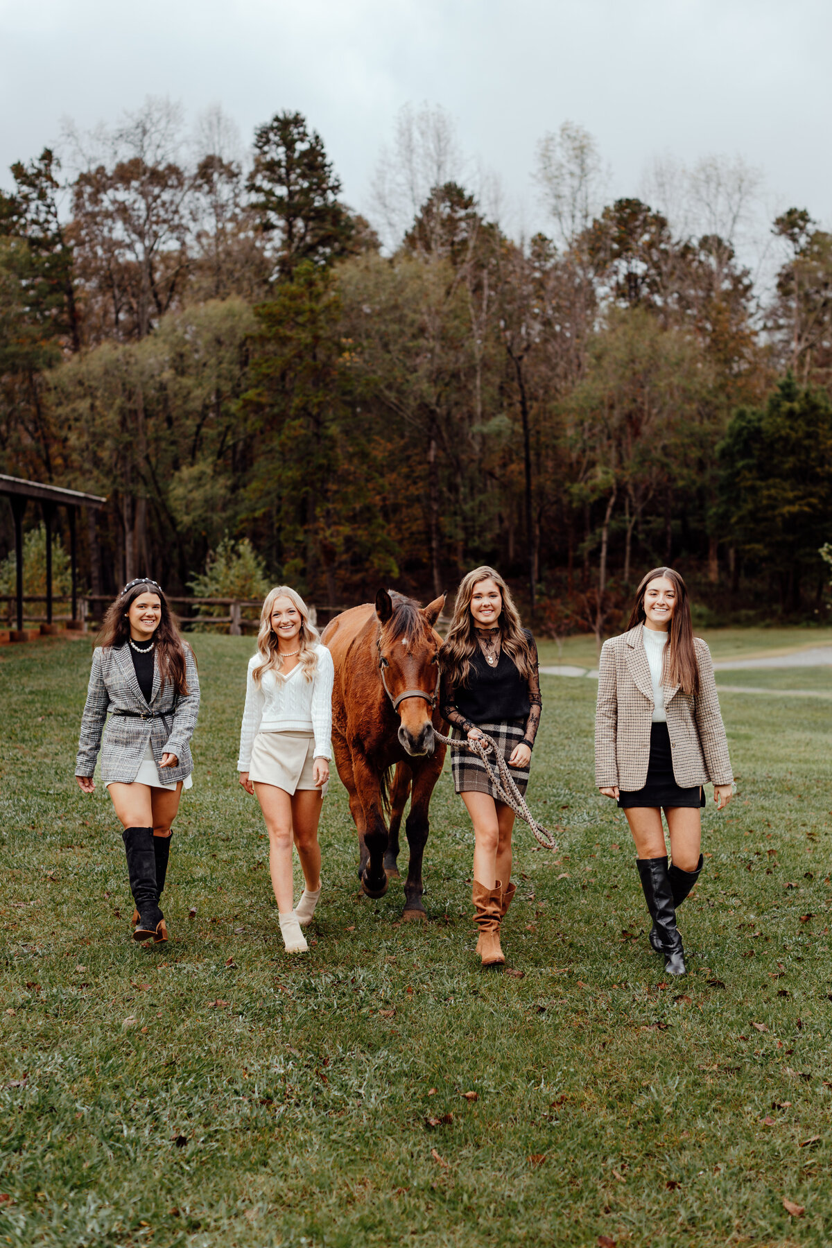 ashleyasmithphoto-senior-photographer-701A4955-Enhanced-NR