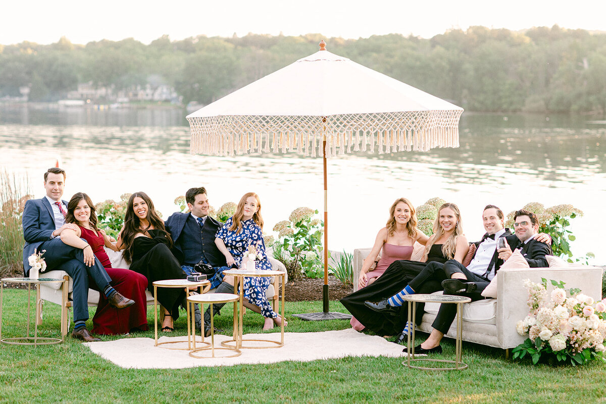 Verve Event Co. The Lake House Fingerlakes Weddings Laura Rose Photography Cocktail Hour Flowerwell-1347