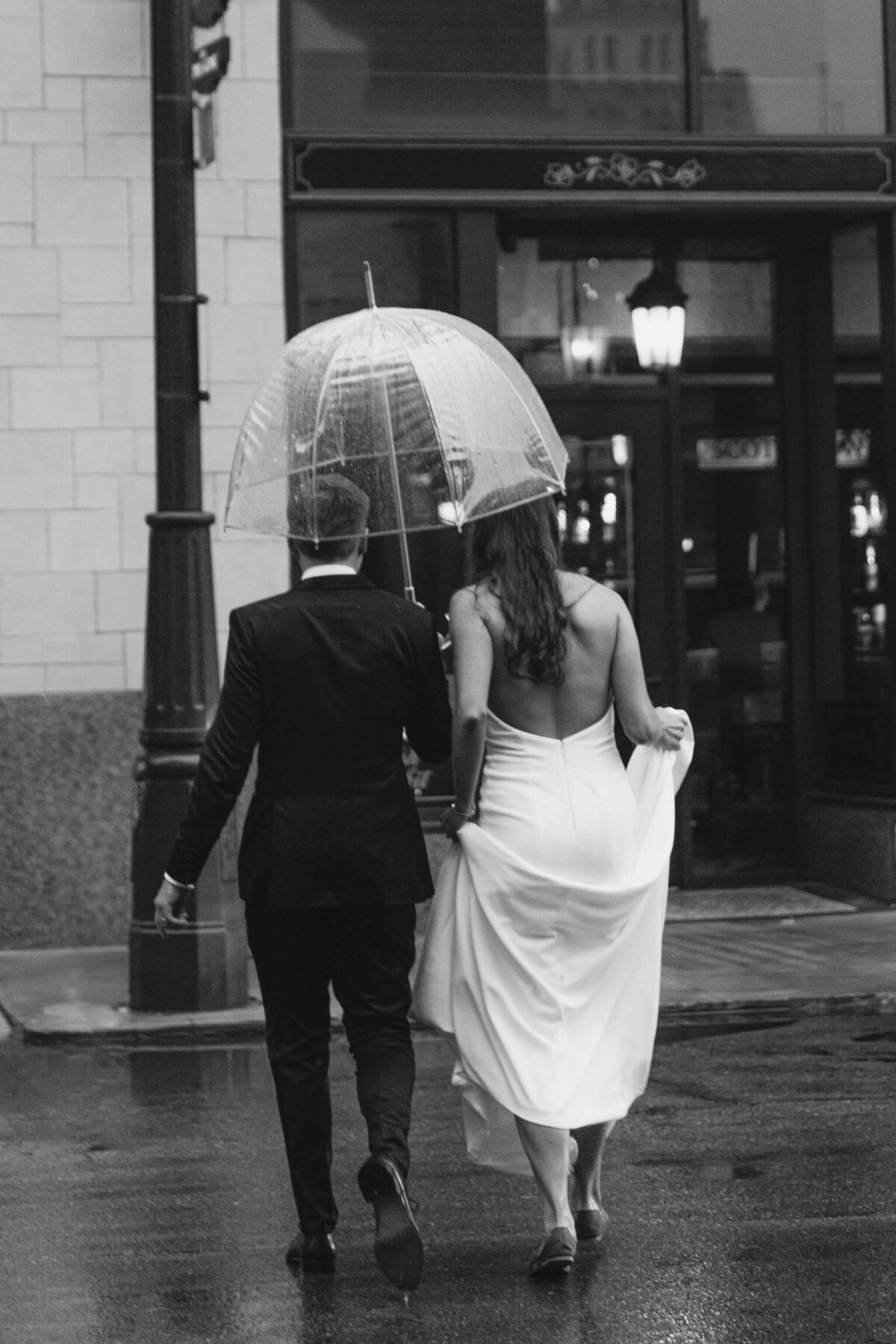 shinola-hotel-detroit-modern-wedding-magic