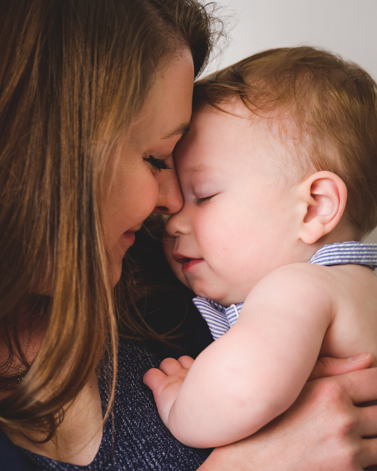MiniAnna2023-MeganMullins-CharlieMilkBath_8402srgb-ev3000
