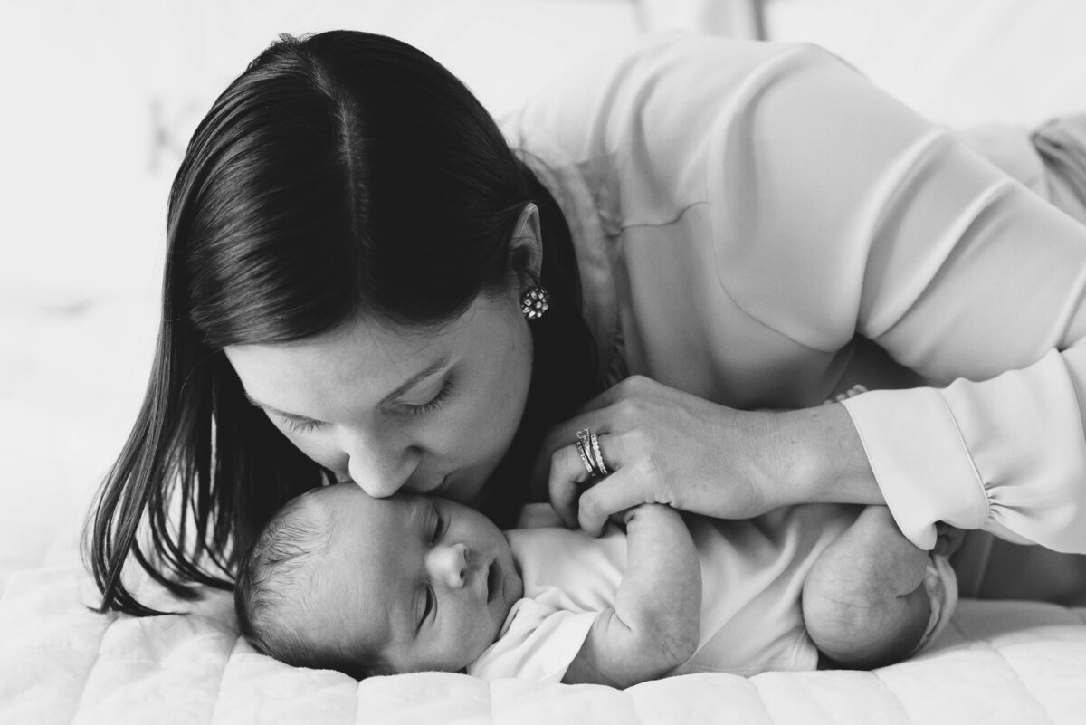 Cincinnati Newborn Baby Maternity Jen Moore Photography-347