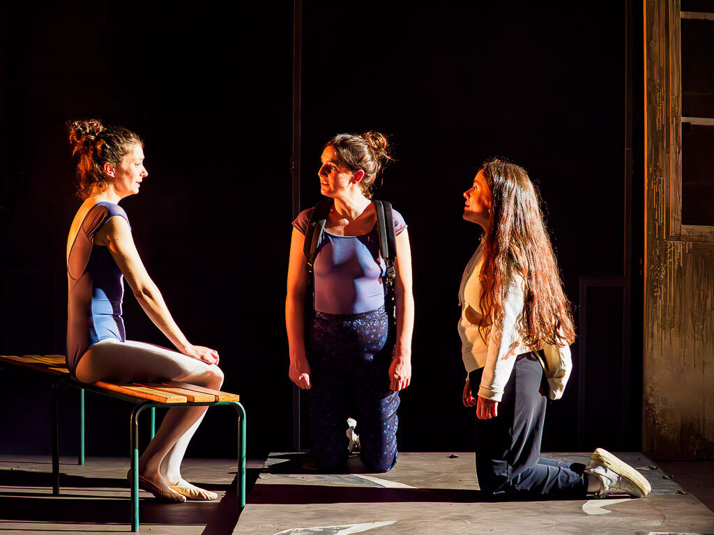 L'ECLIPSE Générale mise en scène Leslie Bernard, Matthias Jacquin ©Marie Charbonnier-086