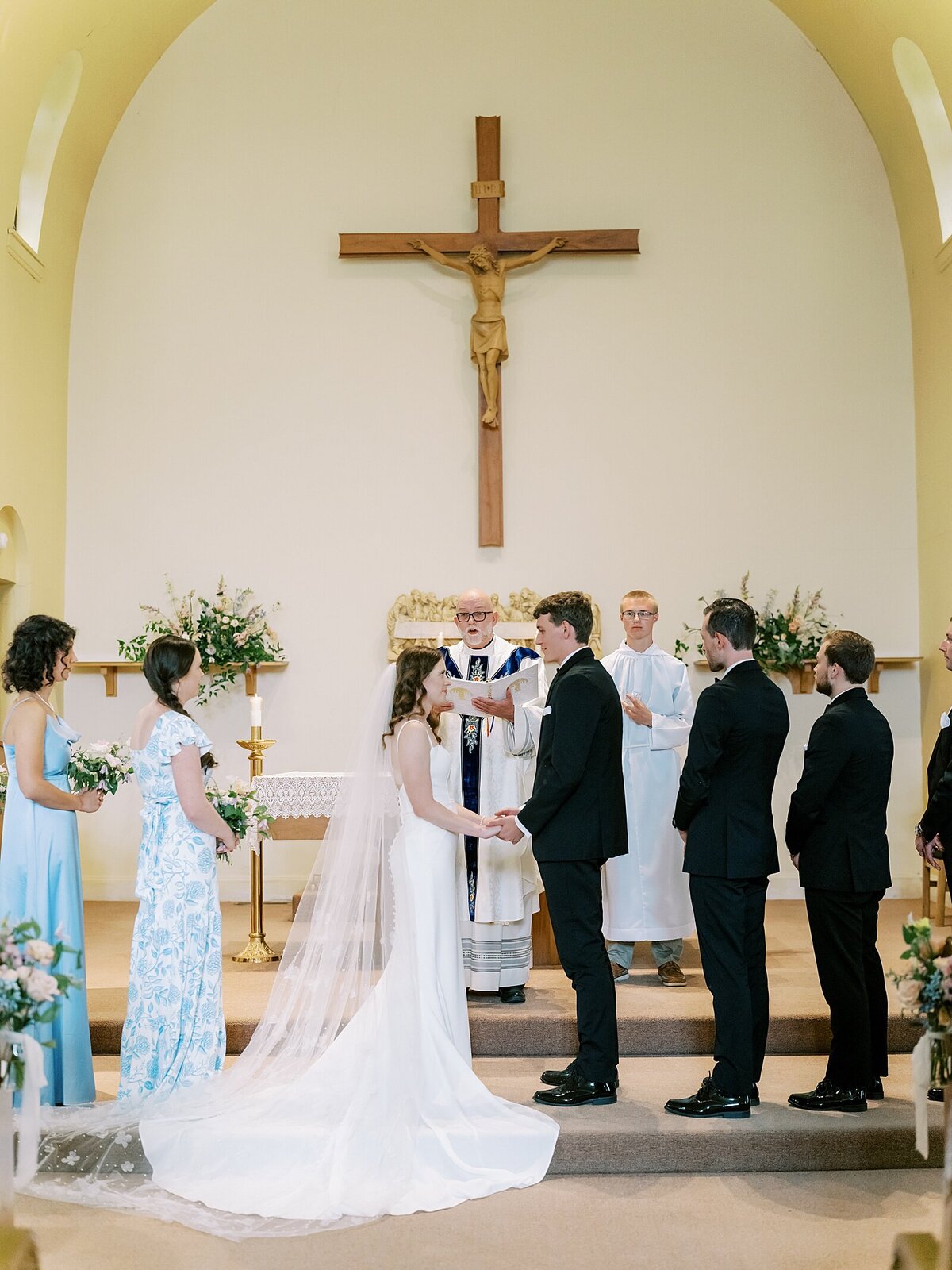 Catholic-Wedding-at-Saint-Michaels-Catholic-Church-in-Bement-Illinois-1_0030