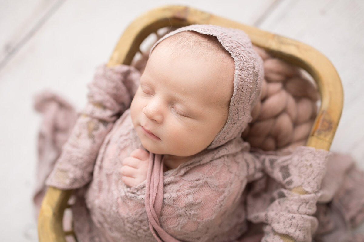 SHP_Nora F Newborn-29