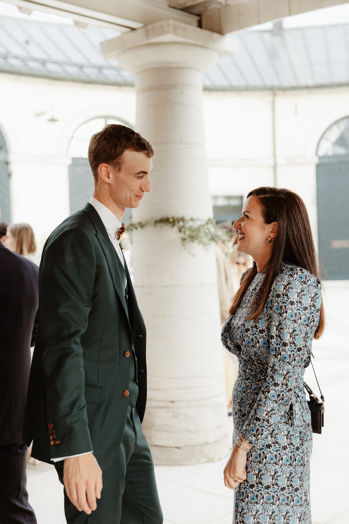 Elodie-et-Ludvik-cocktail-mariage-invites3