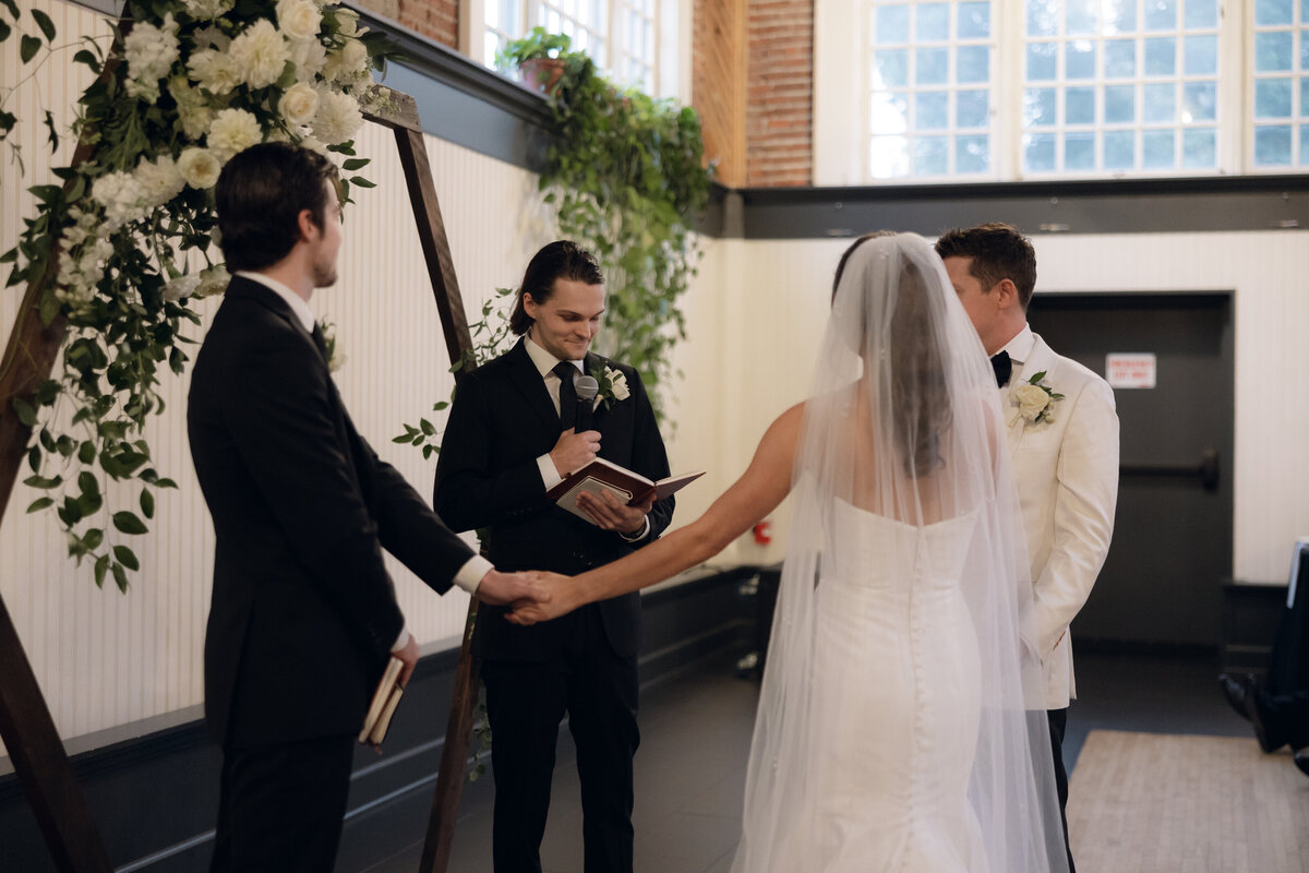 the-evergreen-portland-oregon-wedding-ceremony-135