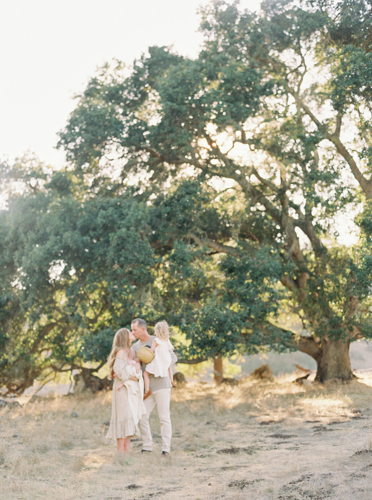 Megan Kawahara Photography San Jose Bay Area California Motherhood Newborn Family Lifestyle Womans Photography Images Portraits Light Airy Film Photos MKPhotography_ForsythFamily2022-4