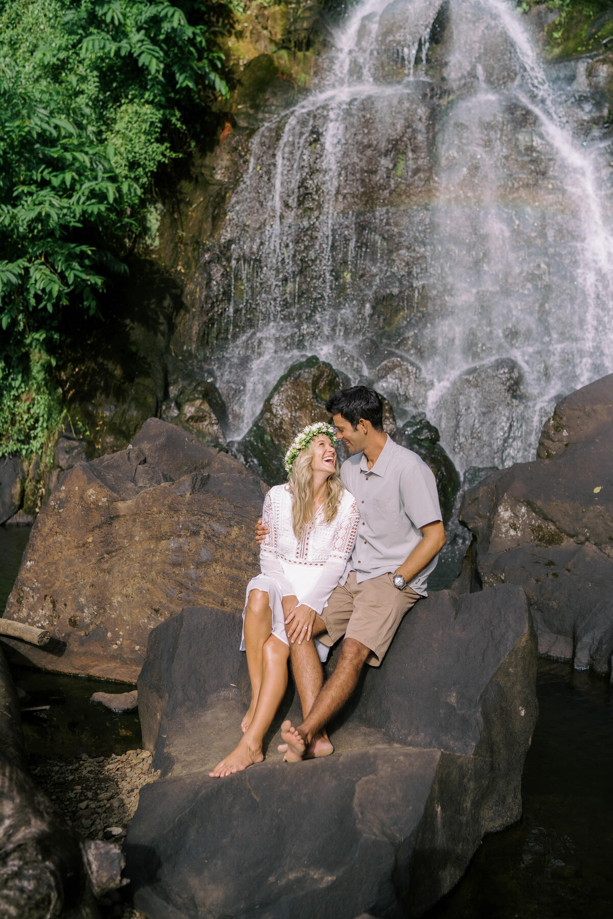 oahu-engagement-session-private-estate-9