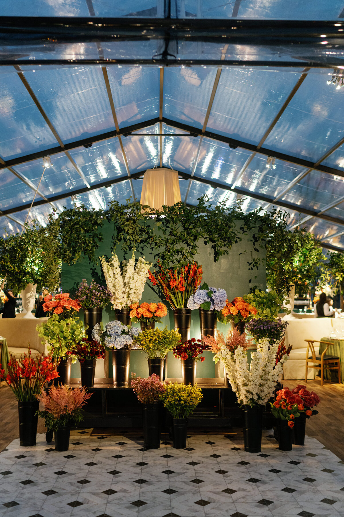 Green garden wedding at Brook Hollow Golf Club