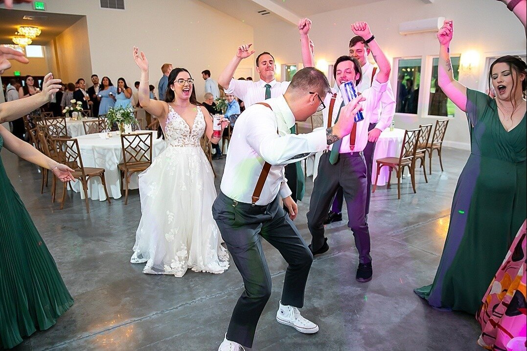 Bride-Groom-Dancing-The-Legacy-at-Willow-Pond.JPG