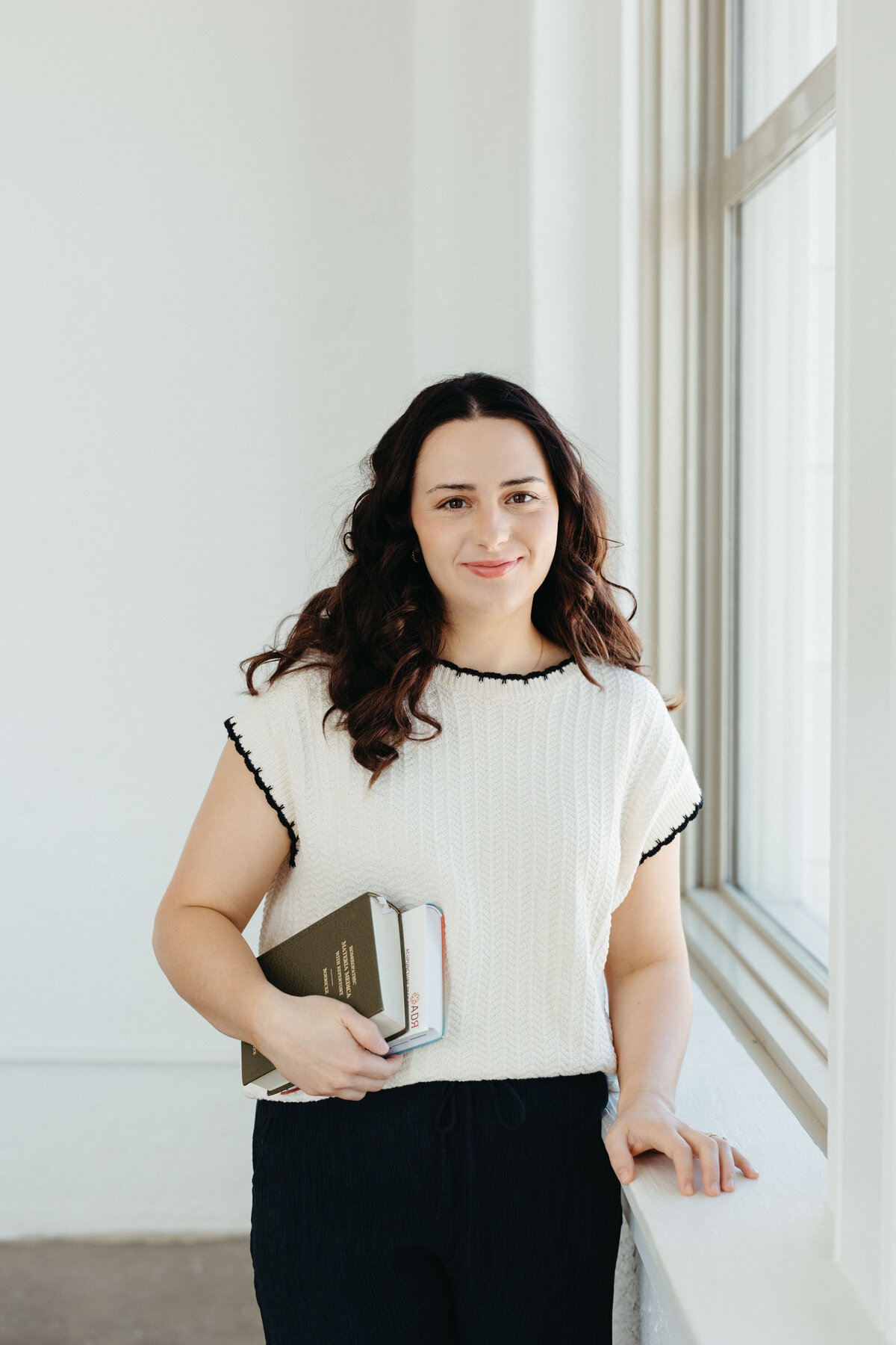 SAMANTHA HOLLI CREATIVE-225