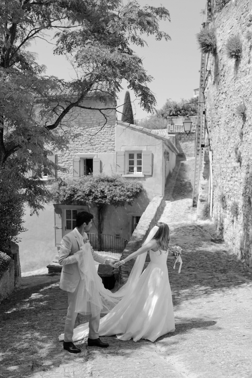 Flora_And_Grace_AirellesGordes_Provence_Editorial_Wedding_Photographer-219-1