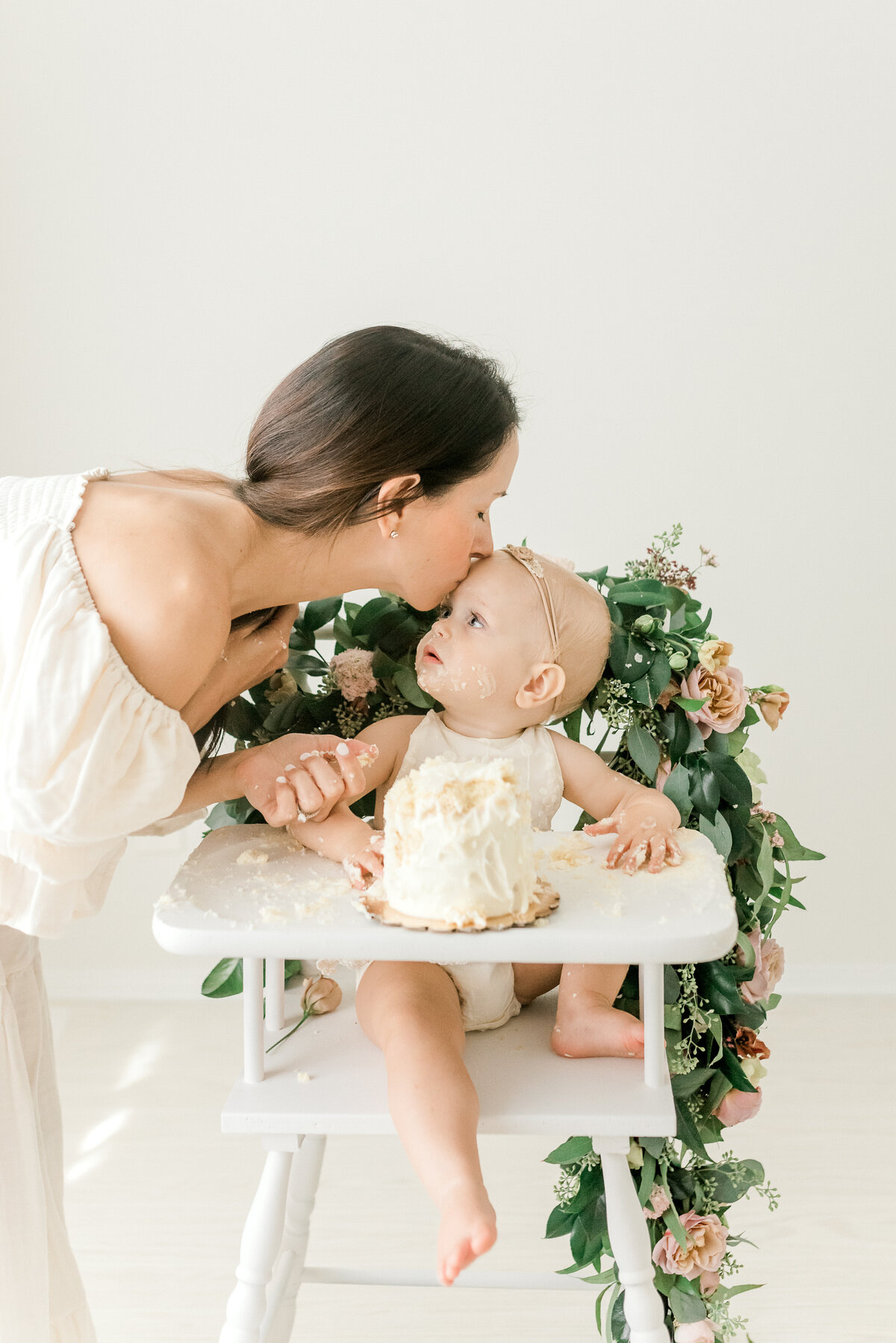 Emma Smash Cake Final 100