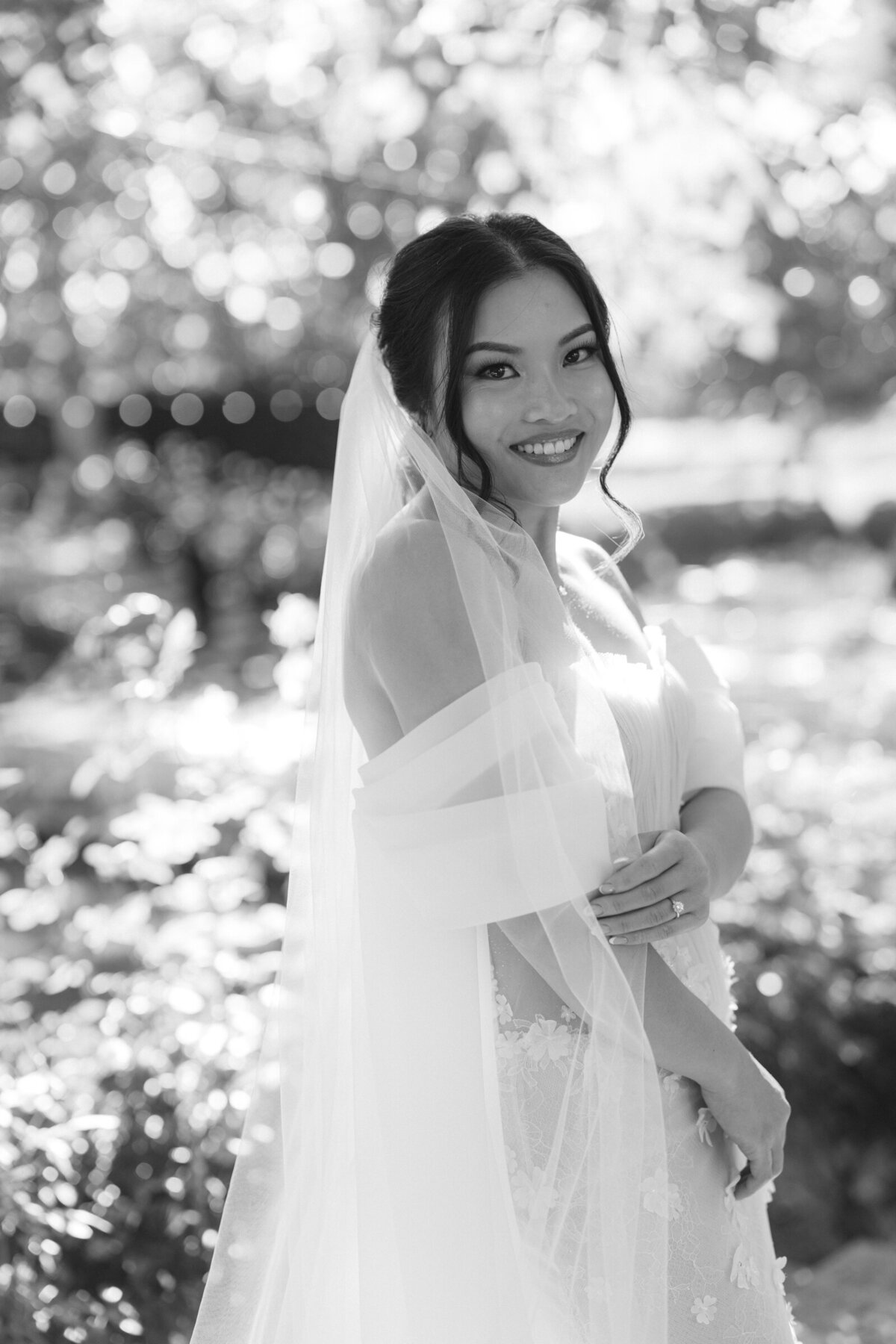 Olivia-Marshall-Bear-Flag-Farm-Wedding-16