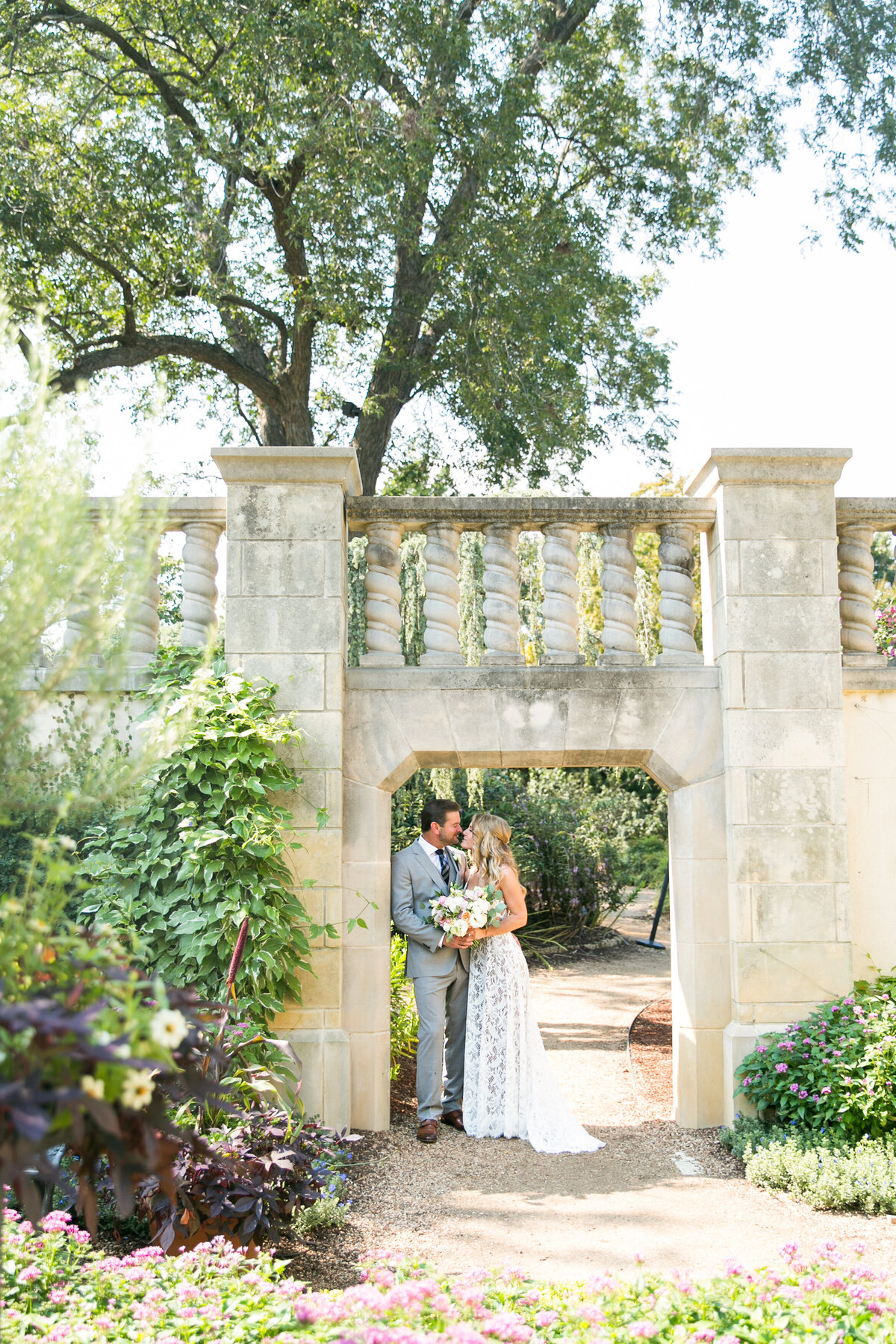 Jennifer Aguilar Tracy Autem Photography Wedding Portraits Photography Dallas Fort Worth-0001