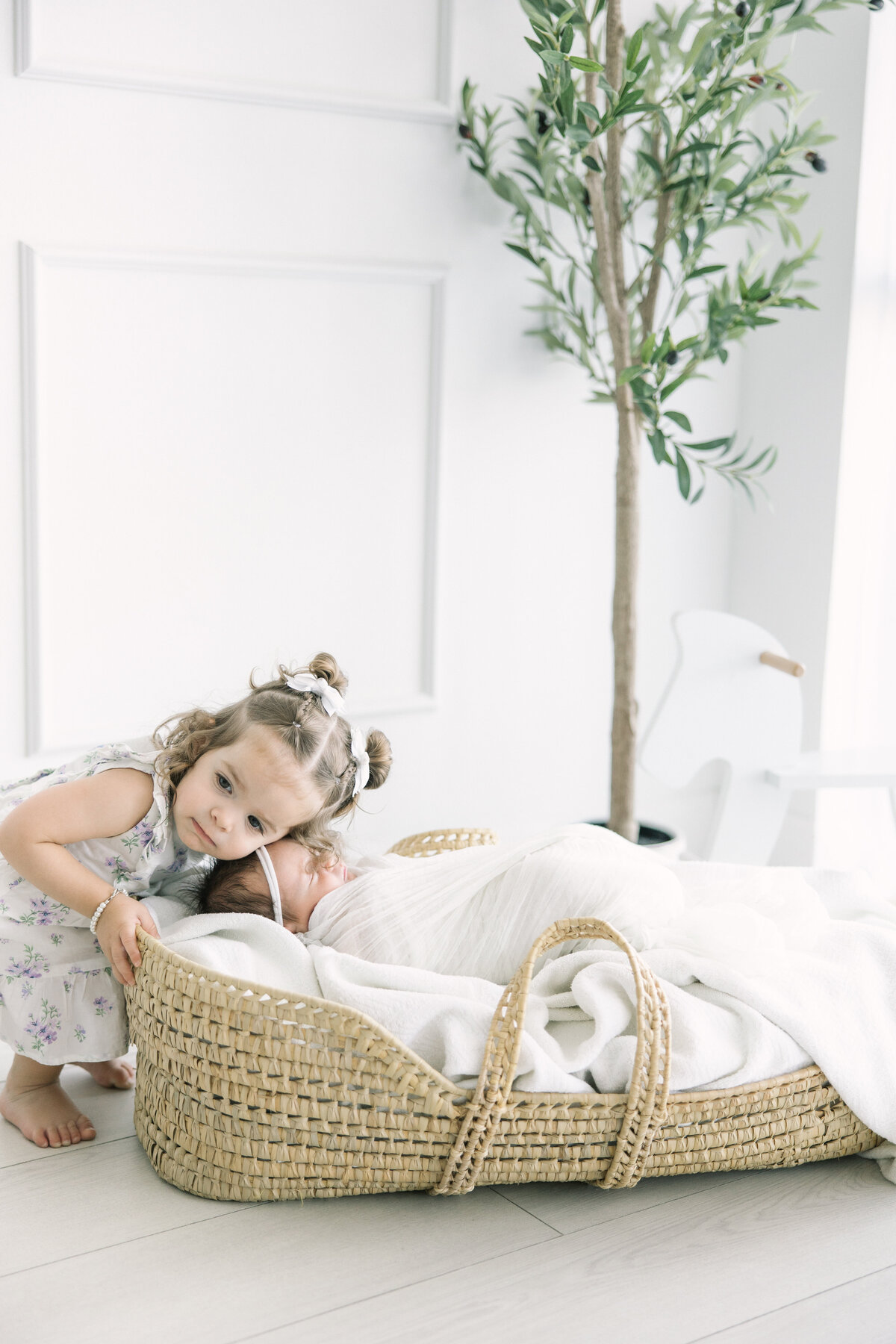 The Van Kley Family | Newborn -0019