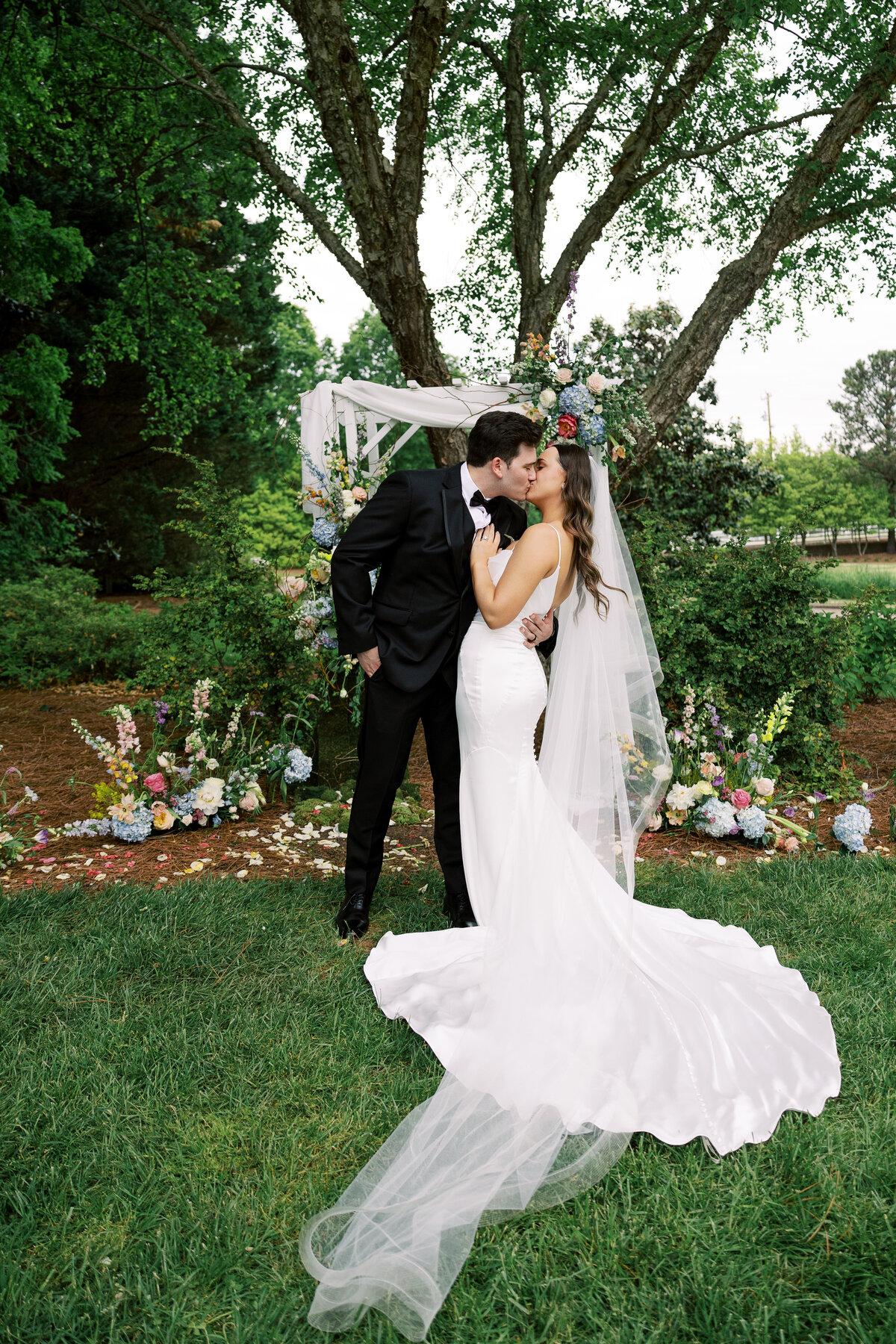 The Fontanas Wedding_Wakefield Country Club NC_Raleigh Wedding Photographers_0076