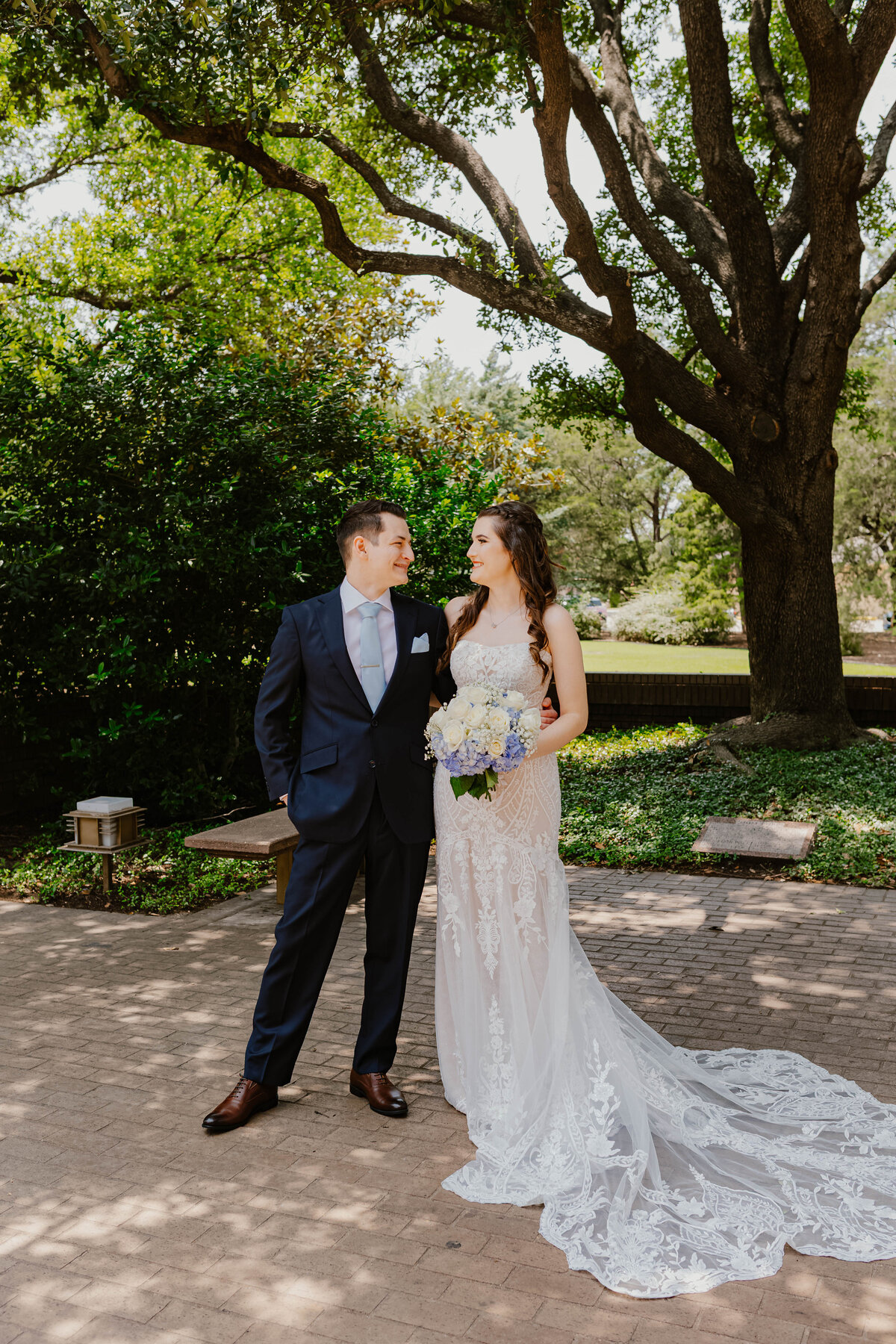 MeredithAnatoly_SneakPeek-6