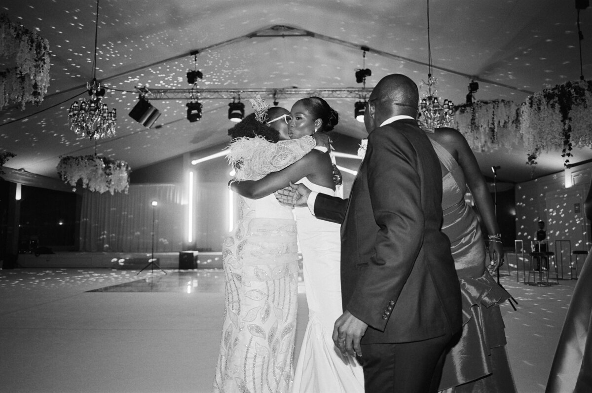 Toba_Mo_Wedding400802
