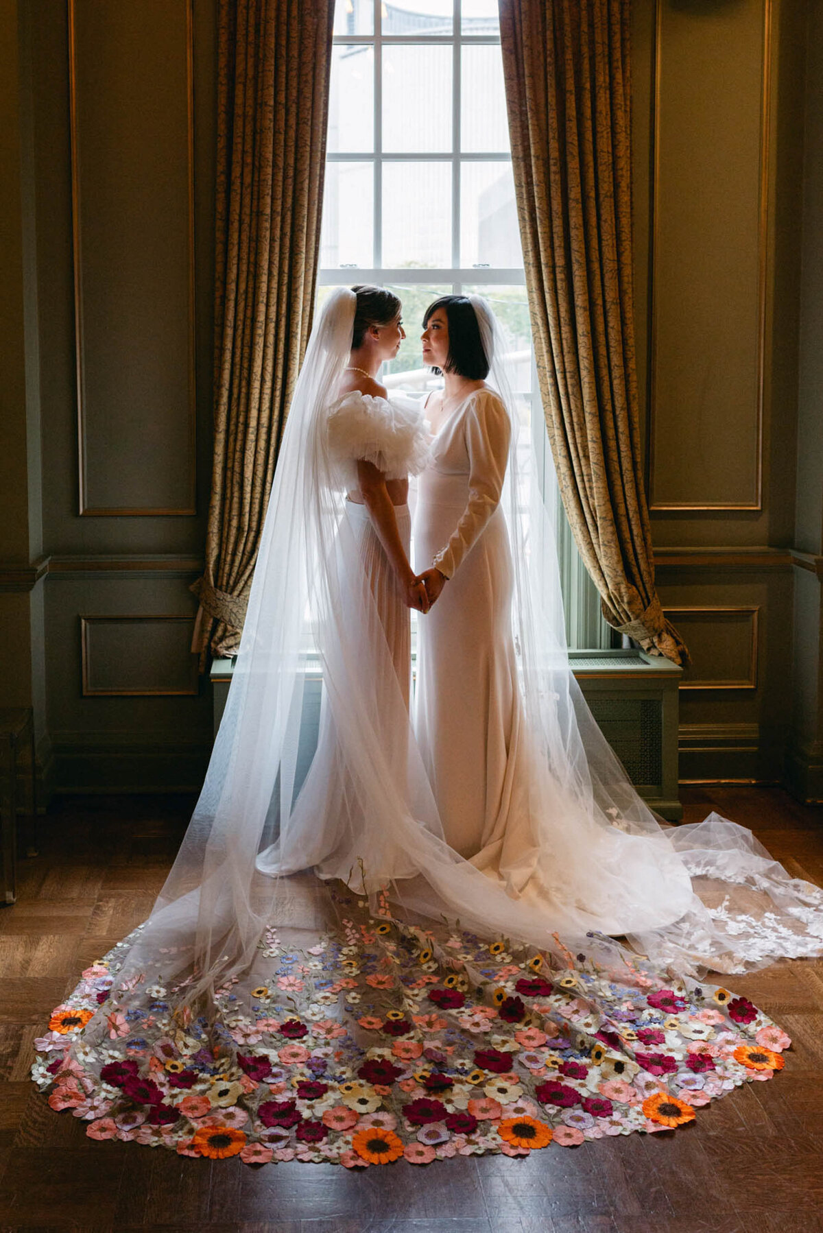 515-The-University-Club-of-Toronto-Toronto-Canada-Angelique-Joyce-Wedding-21