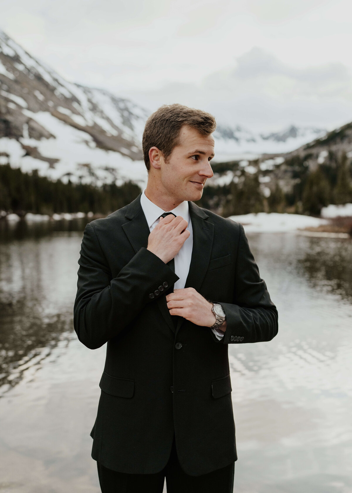 blue-lakes-elopement-photographer-18