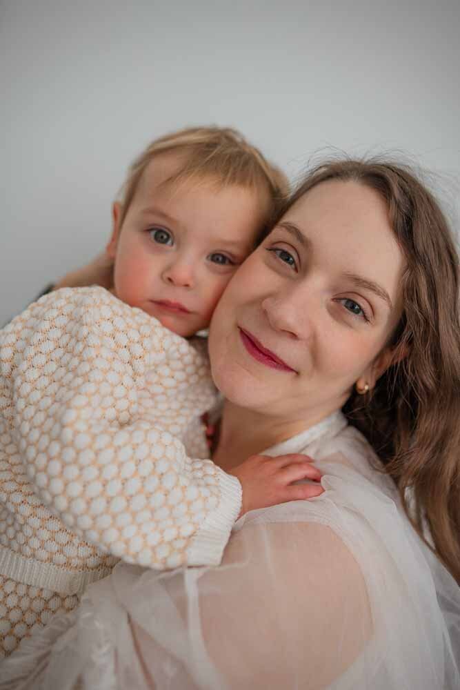Elizabeth Priniski Madison Maternity Photographer Bethany-18