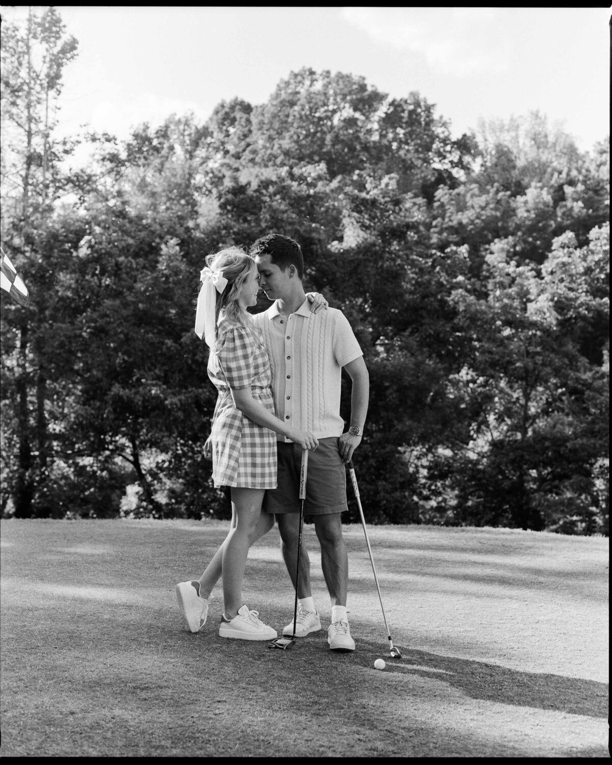 golf-themed-engagement-session-film-05