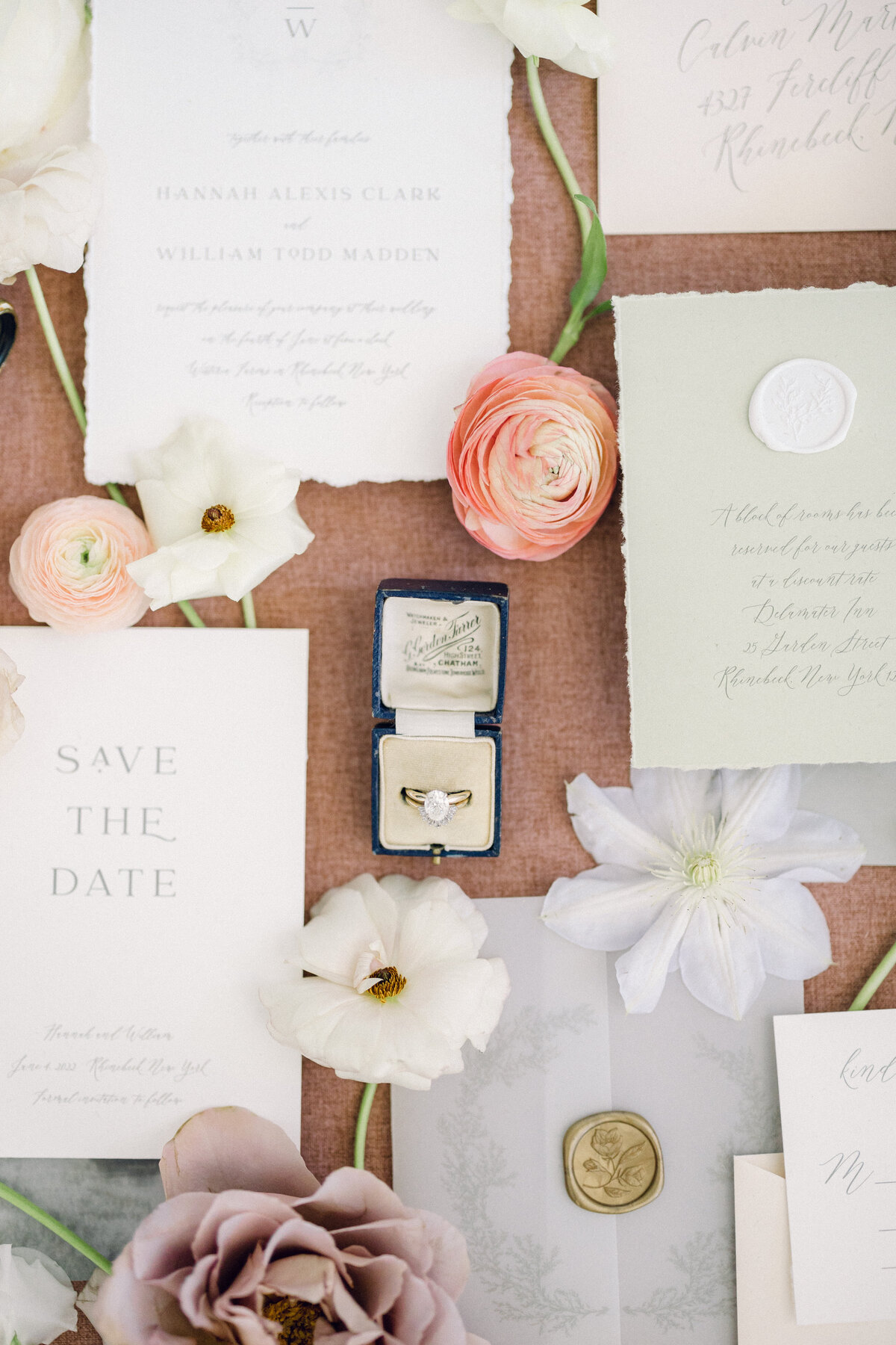 Fleurish_TheSassersWeddingPhotography_0013