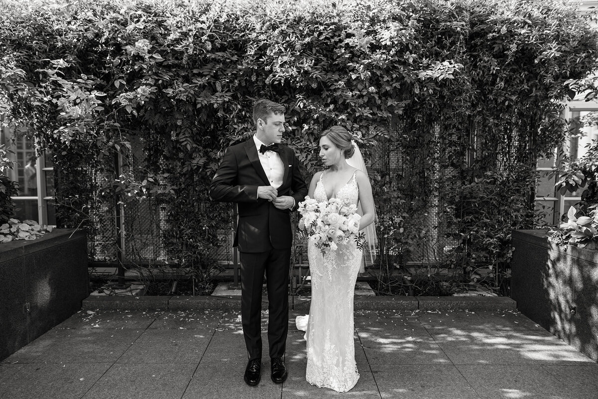 nicoleclareyphoto_jenna+jay-bride+groom-67_websize