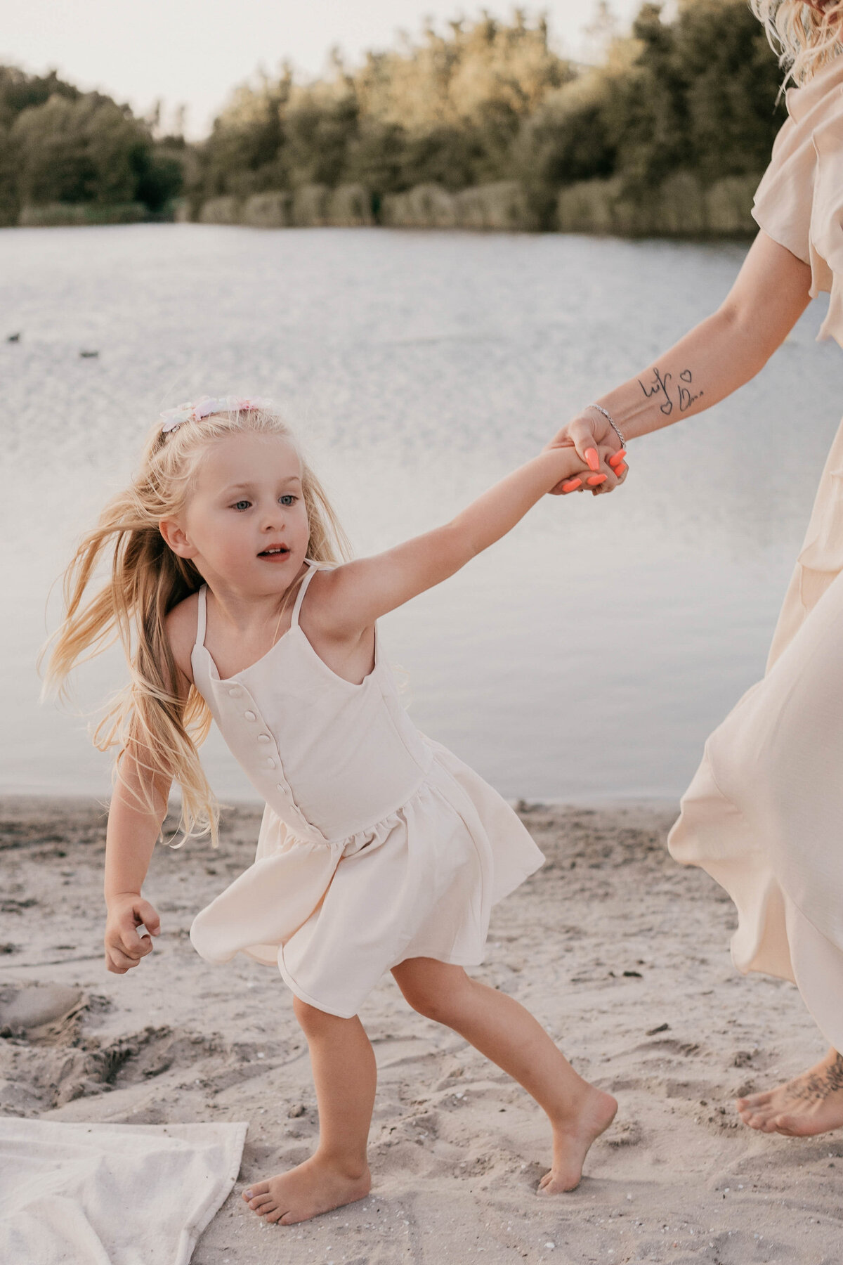 familieshoot-twiske-golden-hour-leukfotografie.jpg-61