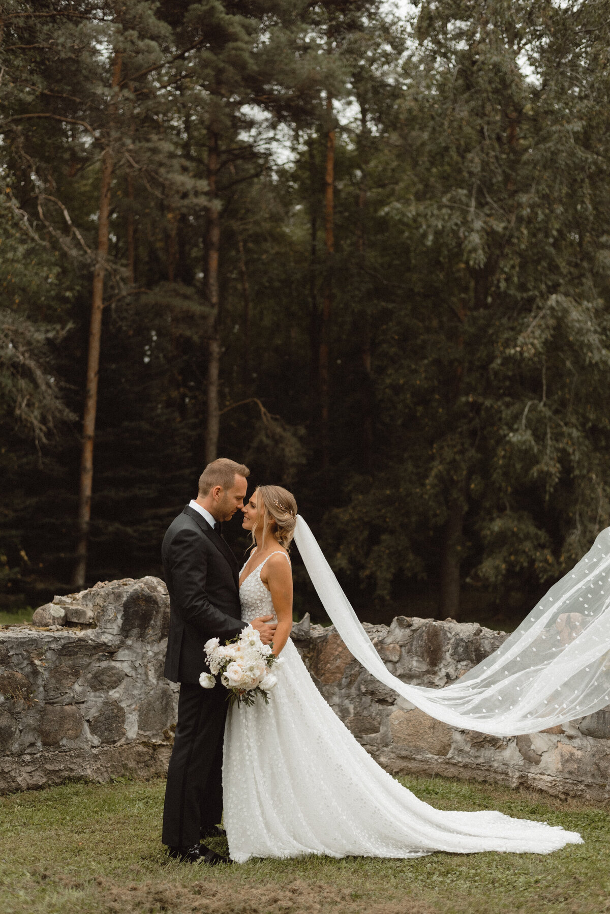 AllieJenningsPhoto-LawrenKyleWedding-SNEAKPEEKS-177