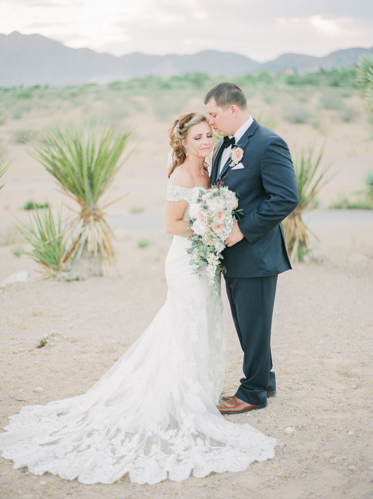 Paxton + Steven Sneak-1048