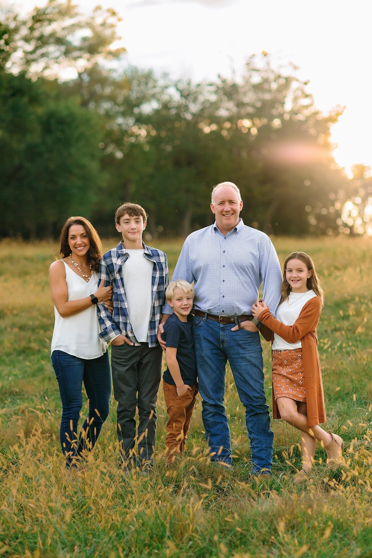Family photos taken in a field in Harrisonburg, VA