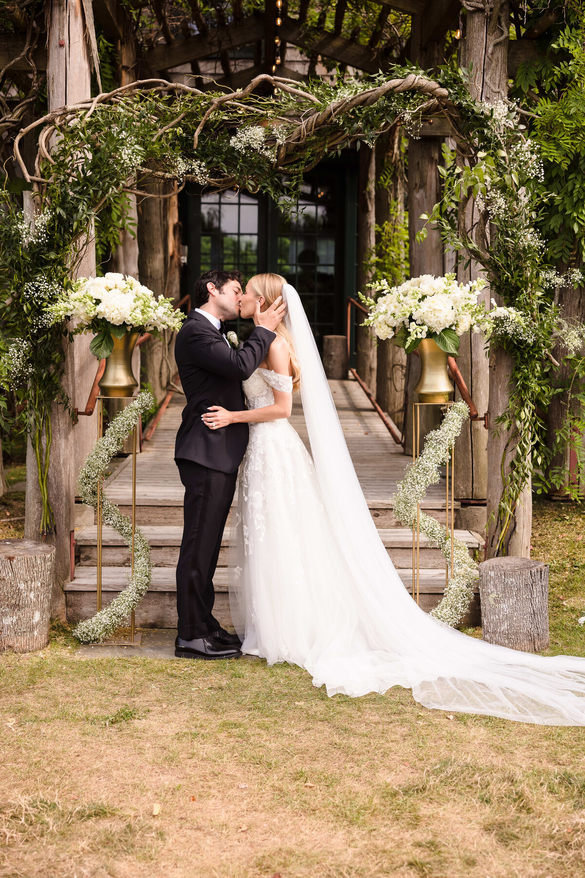 Jedediah Hawkins Inn On The North Fork Wedding - Long Island - 21