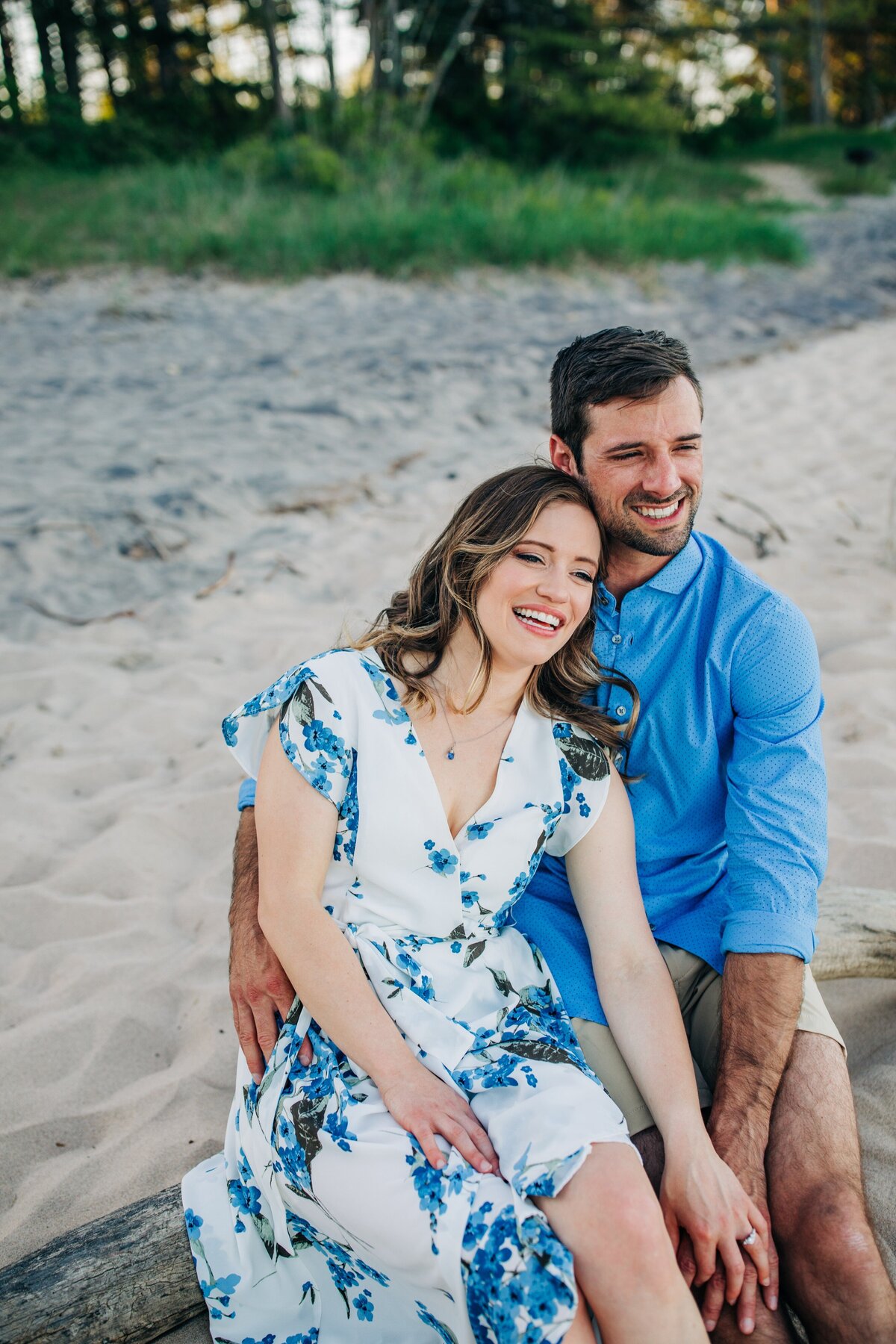 Engagement-Photos-at-Kohler-Andrae4