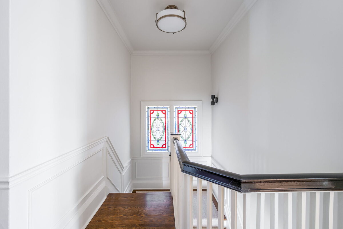 66-web-or-mls-23_001_Upper Hallway