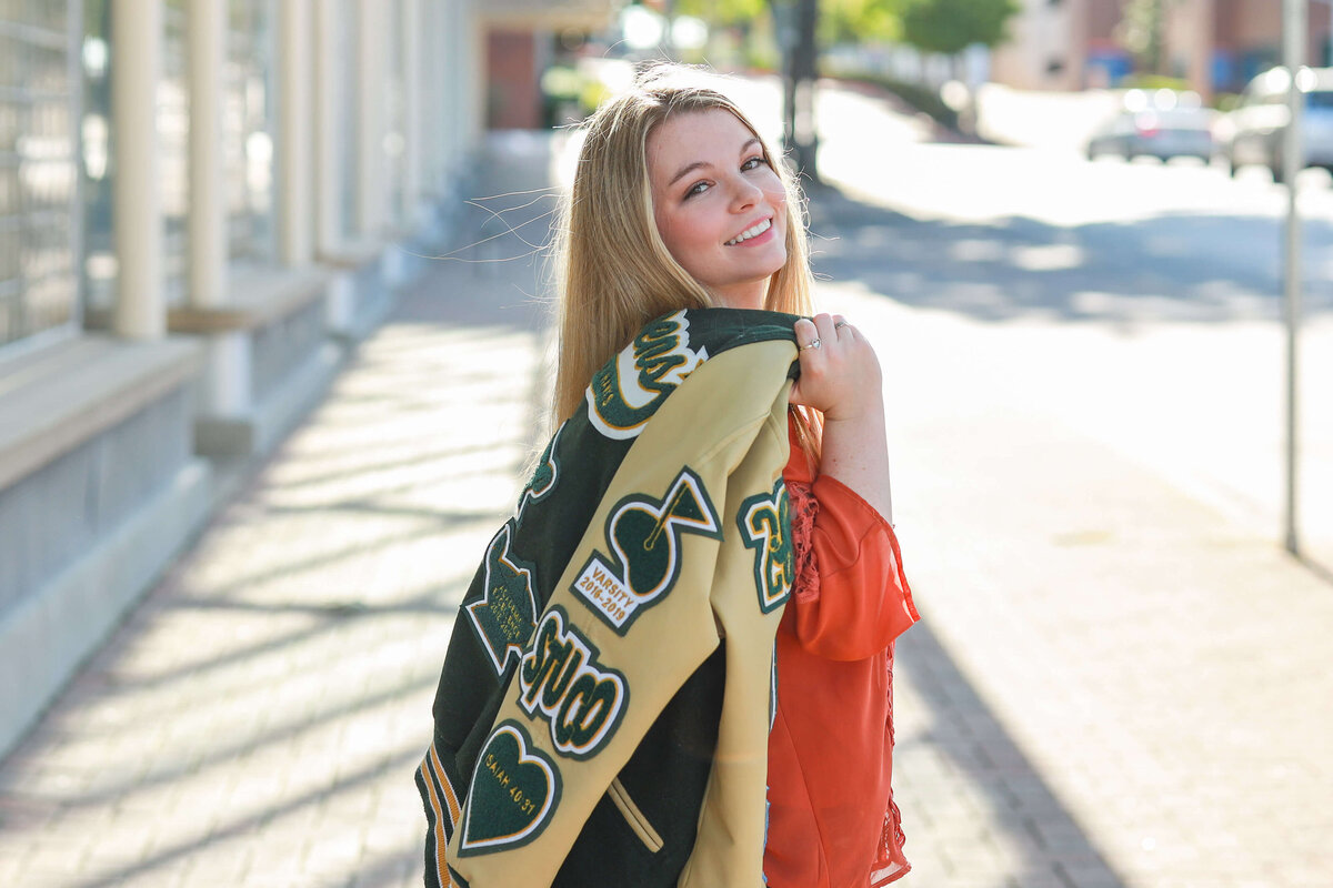 senior-college-high-school-graduation-photography-fort-worth-texas-dfw-portraits-pet-dog-home-190