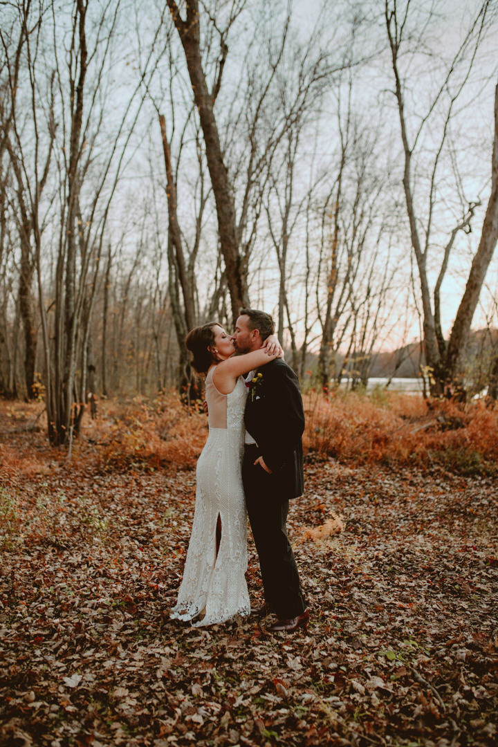 bride-groom-elope-in-Ontario (33)