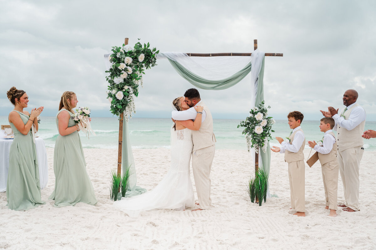 Mr&MrsMitchell-40