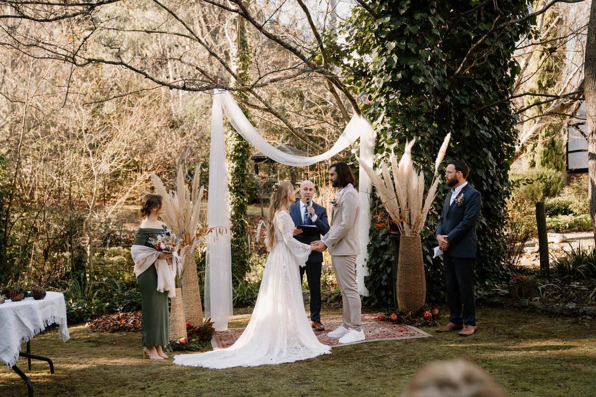 love-gem-albury-wodonga-riverina-wedding-photographer3