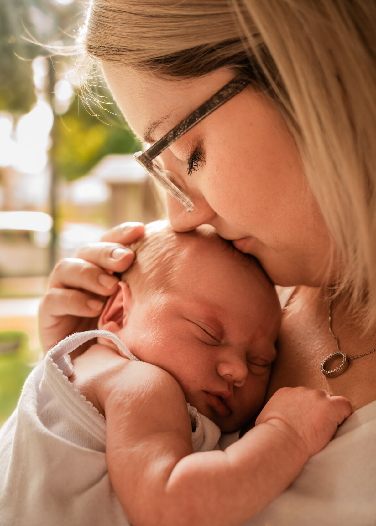 Birth Story Studio Minneapolis St. Paul Maple Grove Twin Cities Minnesota Newborn Maternity Birth Family Photography Photographer Stephanie Lecker - WEB-16