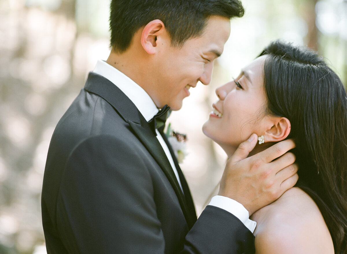 Korean-pyebaek-wedding-napa-wine-country-photographer-the-dejaureguis-erin-hearts-court-0011