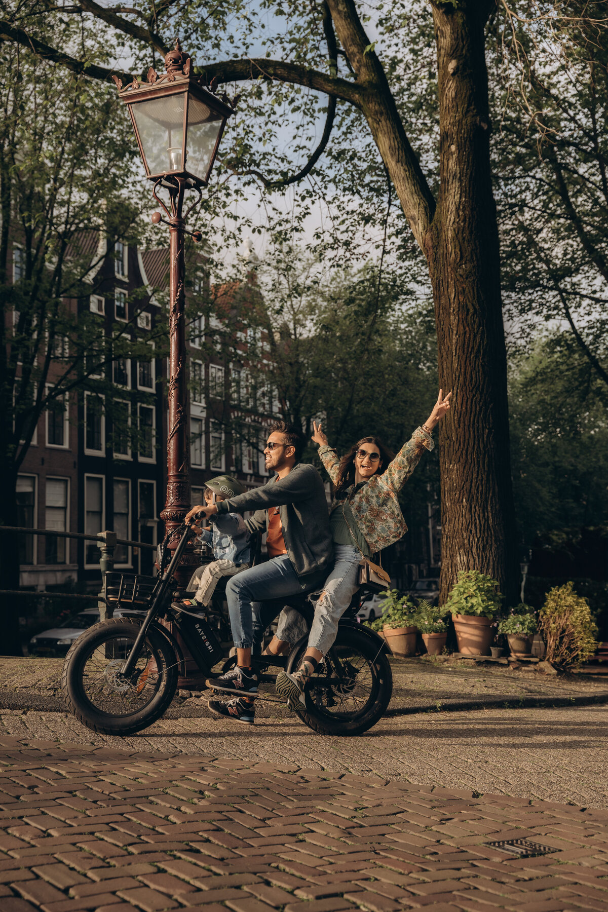 bike-photoshoot-amsterdam-couple-photogrpaher-inhousecapture-1-12