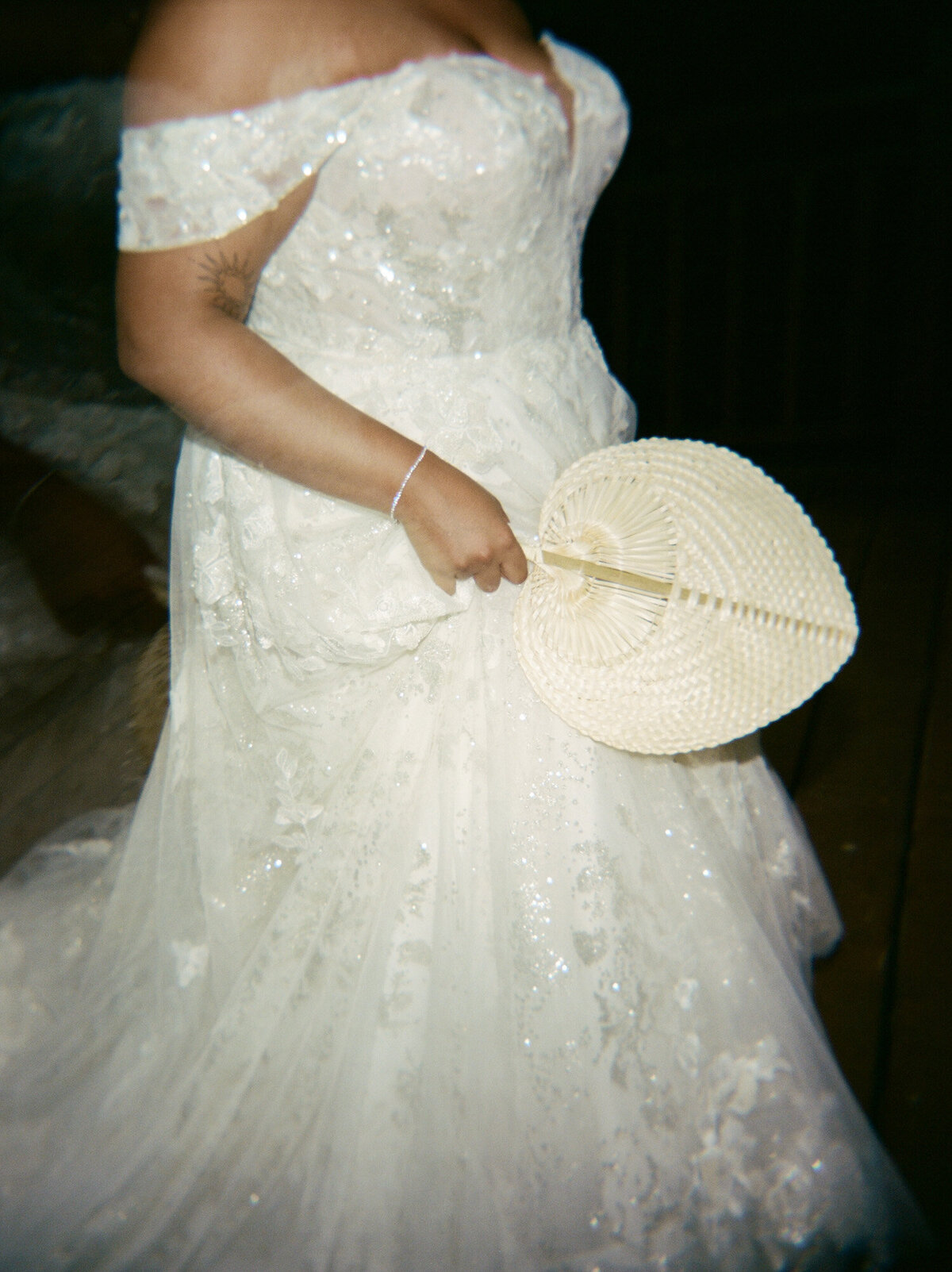 woven straw fans for Mexico destination wedding, Paradisus la Perla, Playa del Carmen